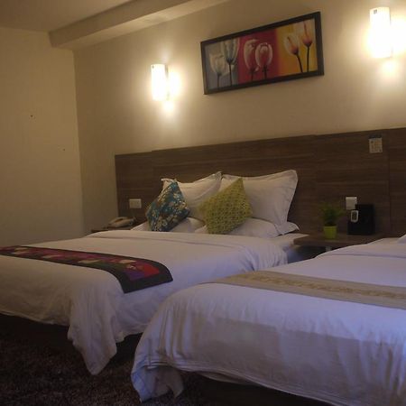 Revive House Hotel Guangzhou Shang Xia Jiu Bilik gambar