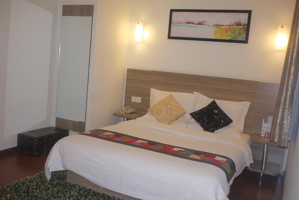Revive House Hotel Guangzhou Shang Xia Jiu Bilik gambar